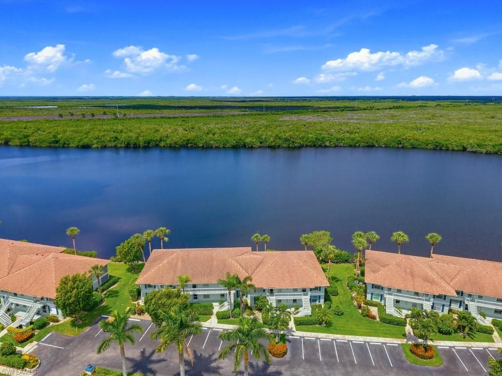 1025 Mainsail DR 203 NAPLES, FL 34114