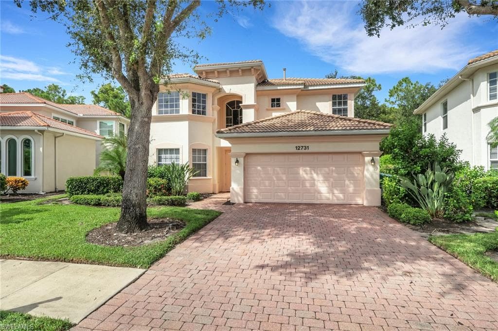 12731 Aviano DR NAPLES, FL 34105
