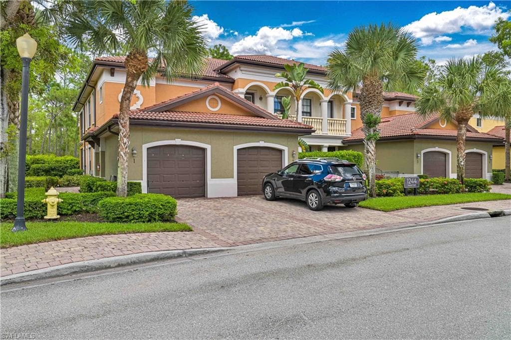 1244 Carpazi CT 1 NAPLES, FL 34105