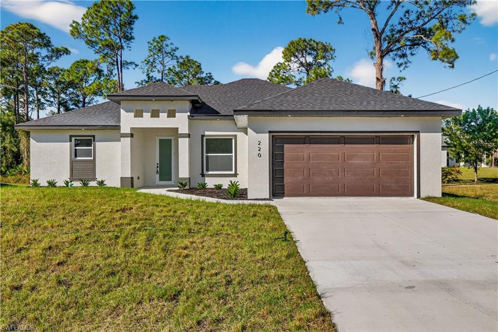 820 Dudley AVE S LEHIGH ACRES, FL 33974