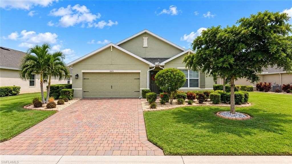 20076 Fiddlewood AVE NORTH FORT MYERS, FL 33917