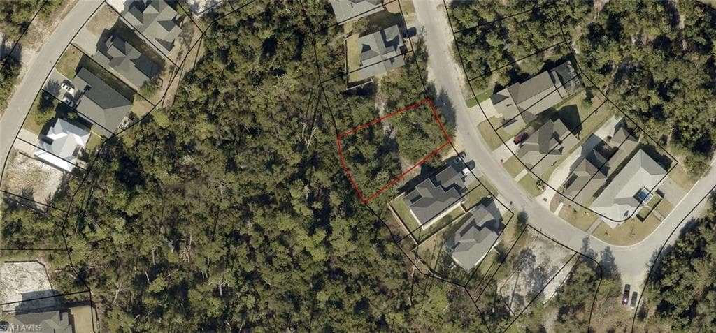 3910 Magnolia Bluff LN PANAMA CITY BEACH, FL 32408