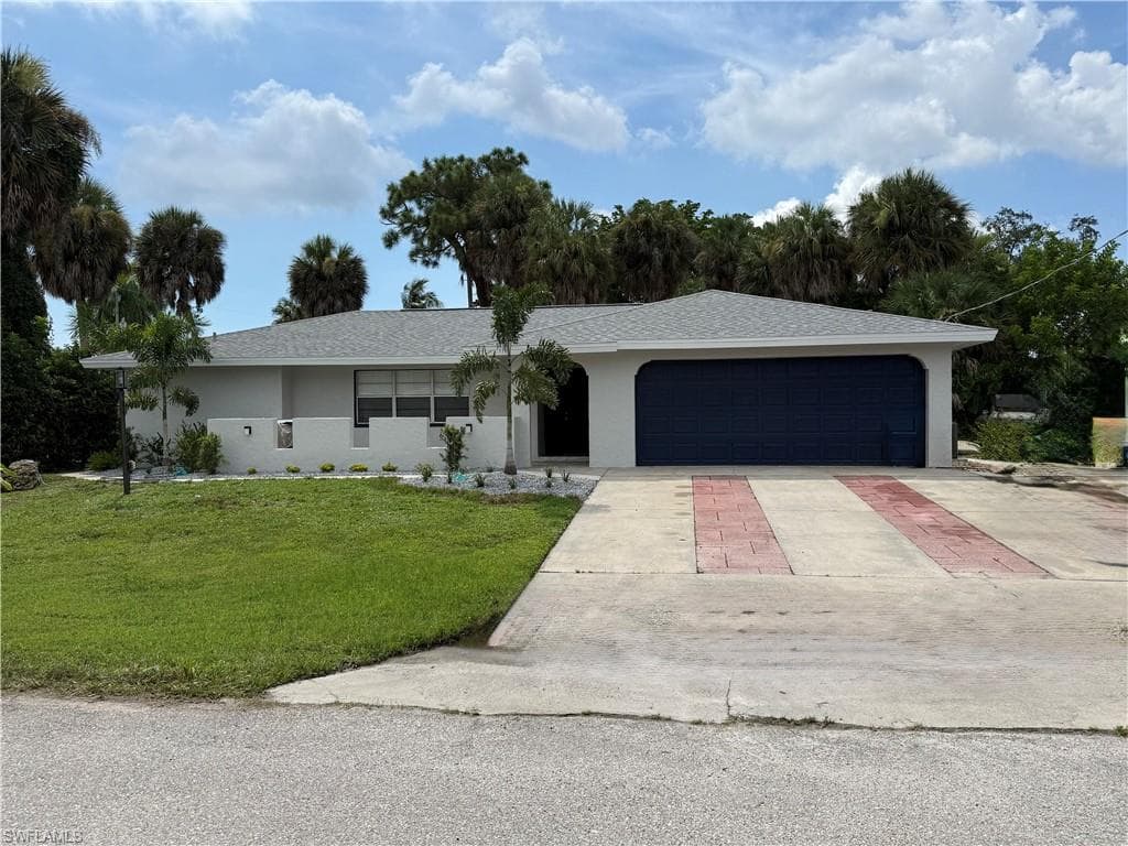 6090 Island Park CT SW FORT MYERS, FL 33908