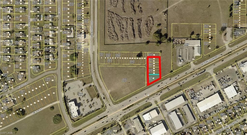 000 Pine Island Rd NE CAPE CORAL, FL 33909
