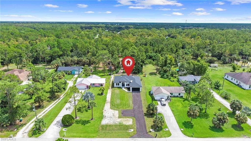 2610 4th ST NW NAPLES, FL 34120