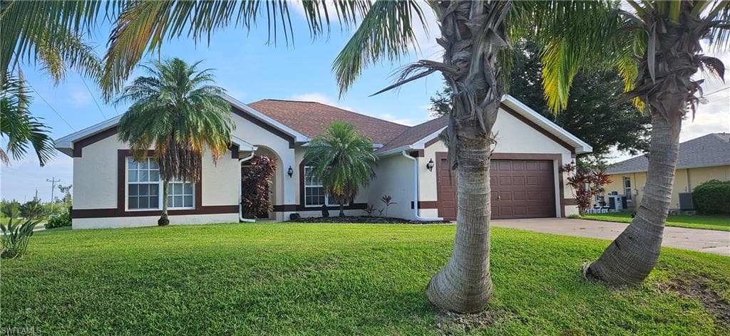 1923 SW 26th ST CAPE CORAL, FL 33914