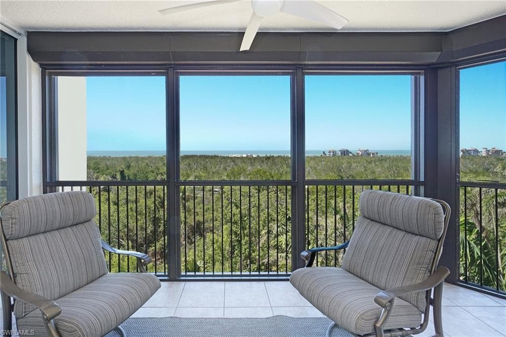 7225 Pelican Bay BLVD 502 NAPLES, FL 34108