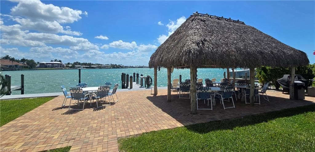 933 Collier CT C401 MARCO ISLAND, FL 34145
