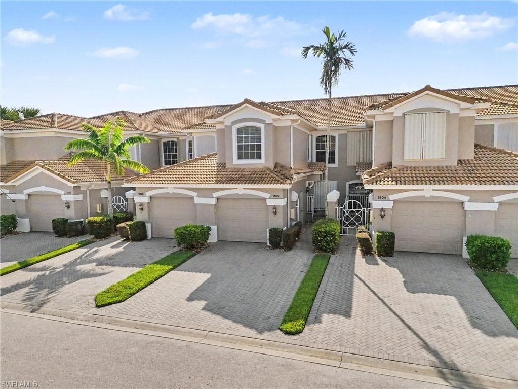 10011 Sky View WAY 1805 FORT MYERS, FL 33913