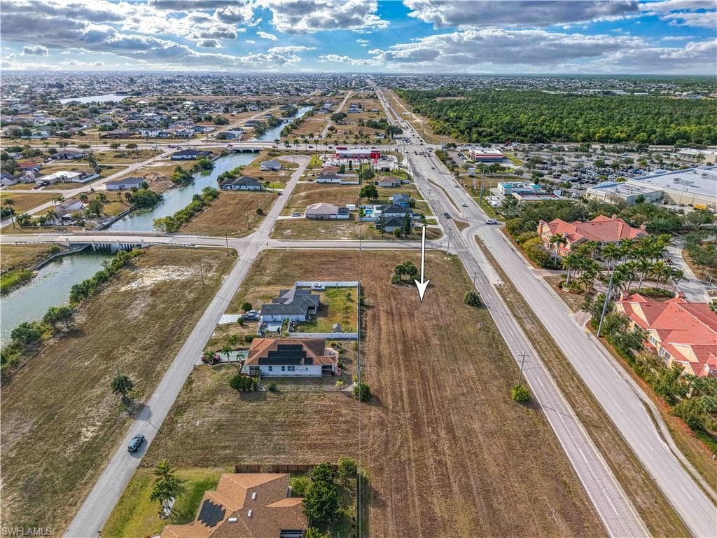 1808 Kismet PKWY E CAPE CORAL, FL 33909