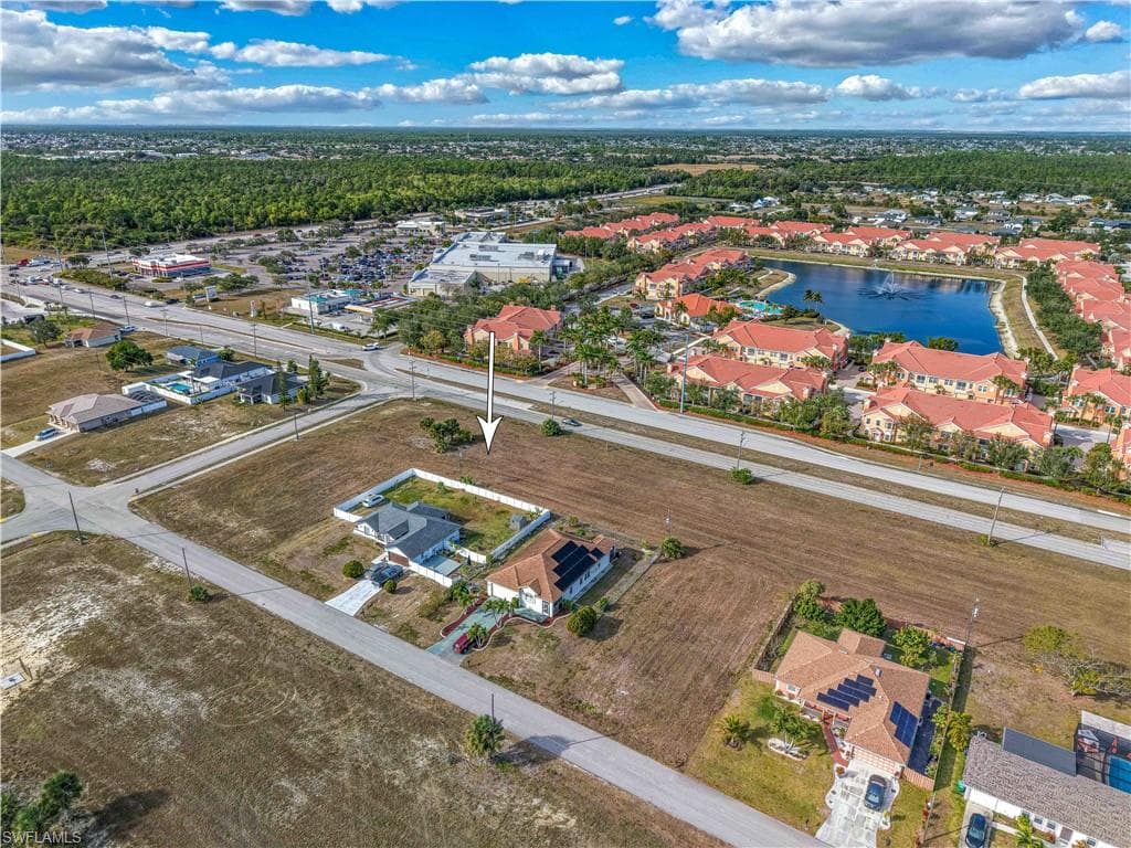 1724 Kismet PKWY E CAPE CORAL, FL 33909