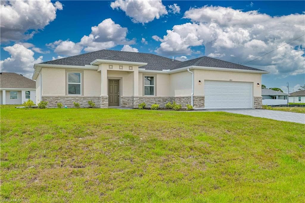 2832 NW 21st PL CAPE CORAL, FL 33993