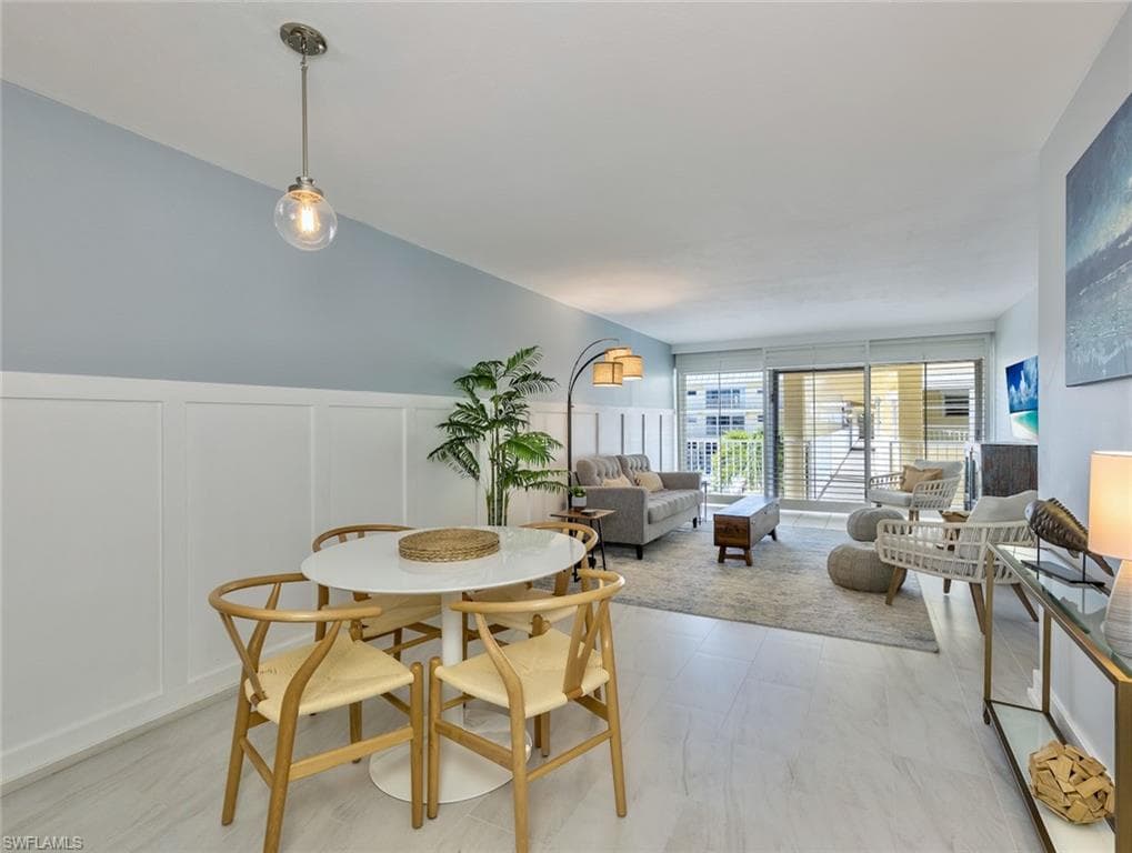 1100 8th AVE S 204A NAPLES, FL 34102