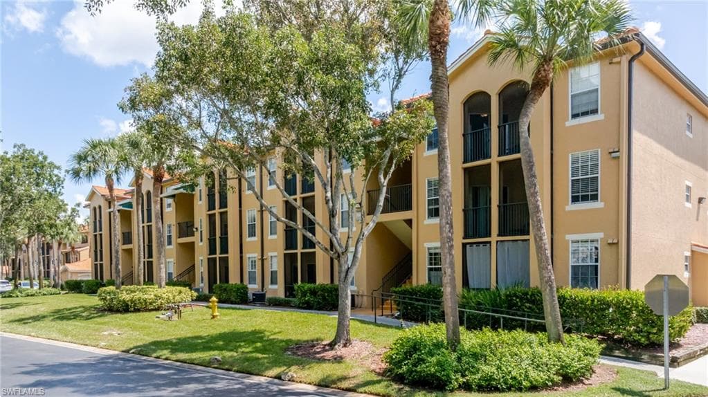 8687 River Homes LN 4107 BONITA SPRINGS, FL 34135