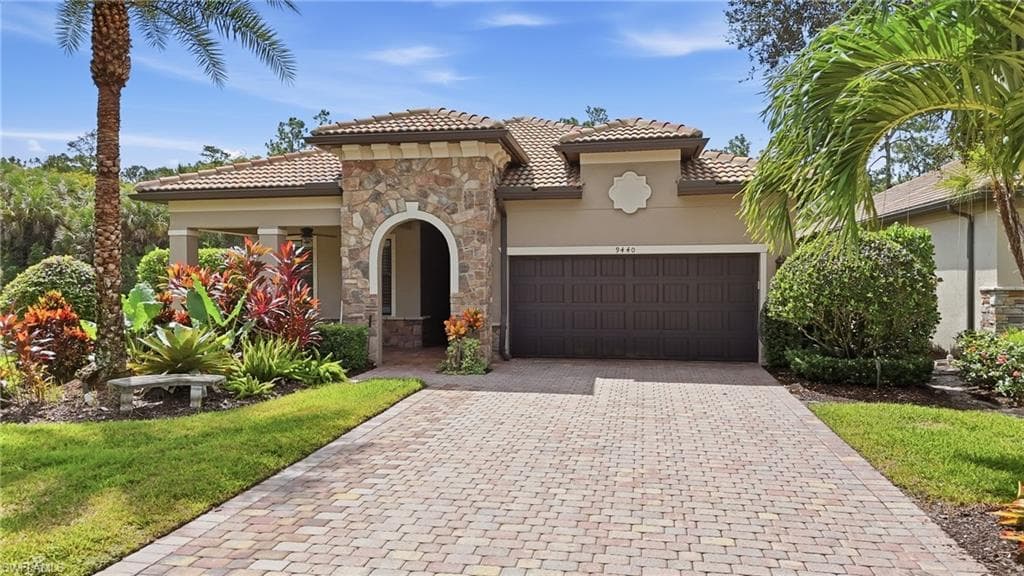 9440 Whooping Crane WAY NAPLES, FL 34120
