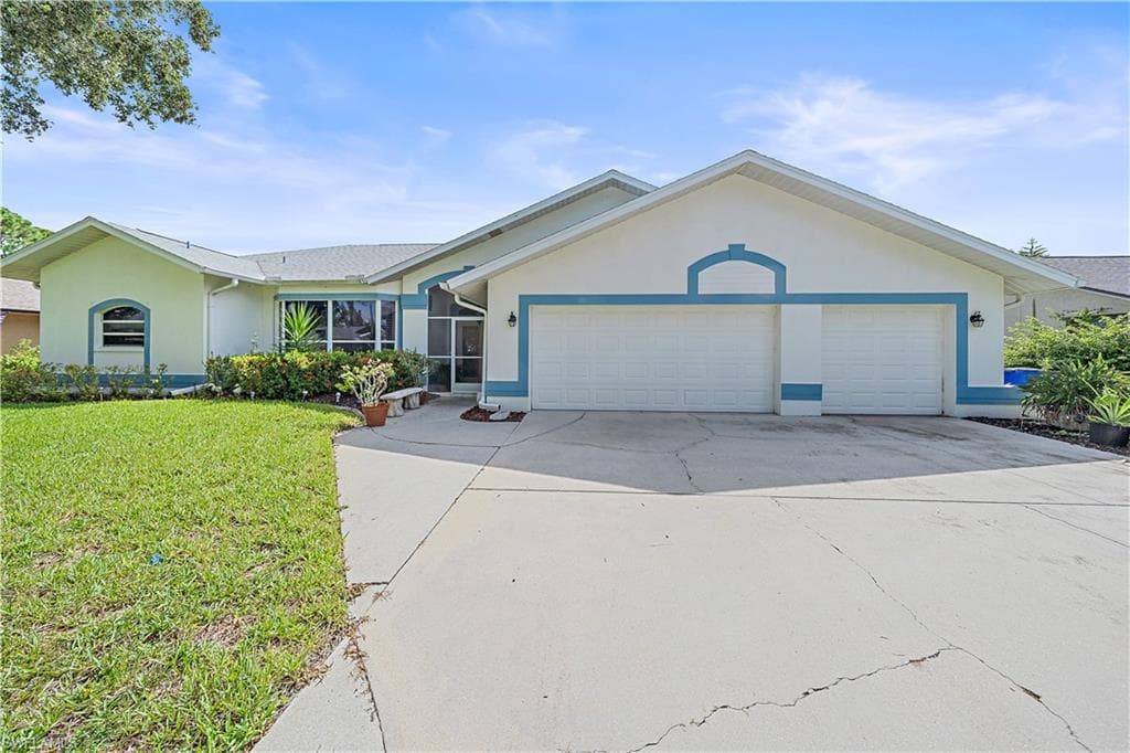 19291 Pine Glen DR FORT MYERS, FL 33967