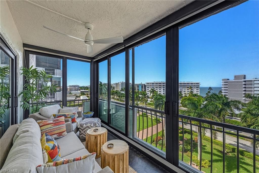 3430 Gulf Shore BLVD N 6J NAPLES, FL 34103