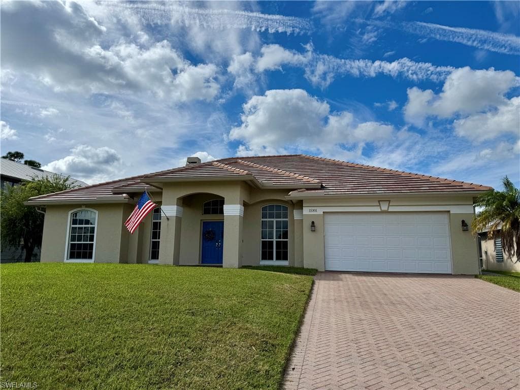 15301 Sam Snead LN NORTH FORT MYERS, FL 33917