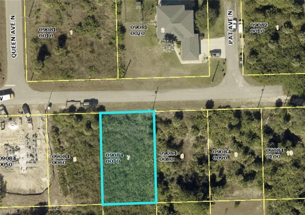 3207 75th ST W LEHIGH ACRES, FL 33971