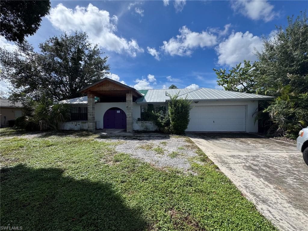 2215 Treehaven CIR N FORT MYERS, FL 33907