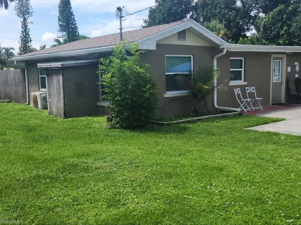 235 Clark ST NORTH FORT MYERS, FL 33903