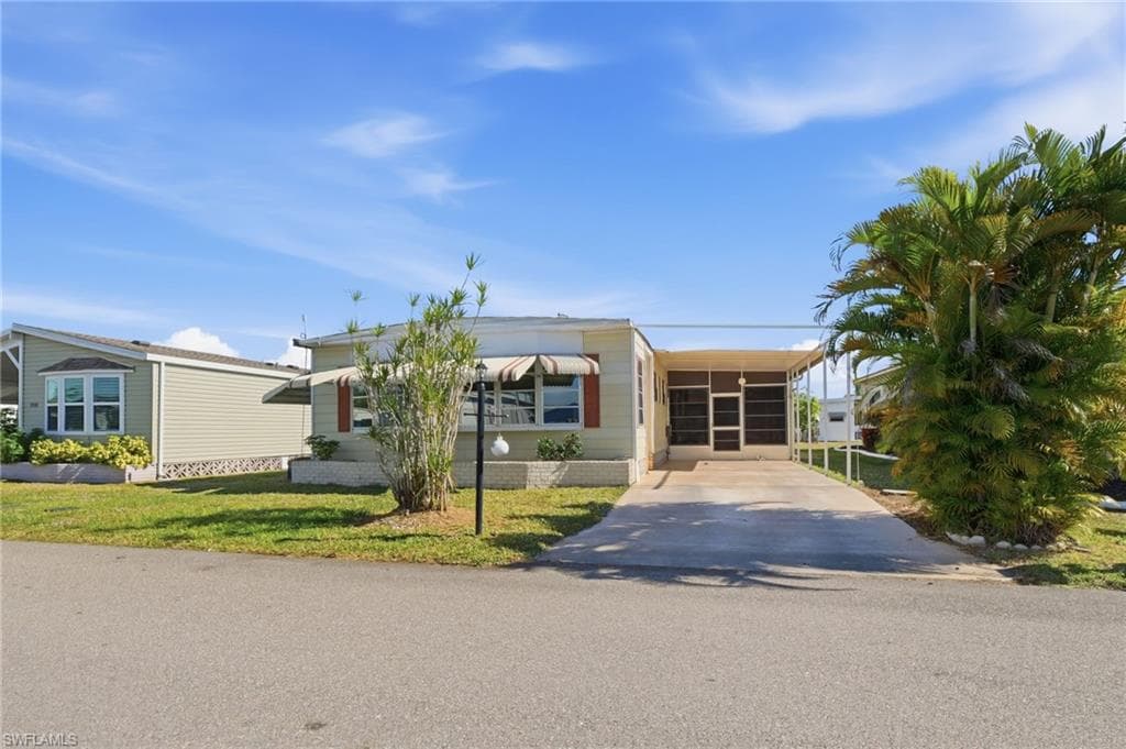 14734 Patrick Henry RD 292 NORTH FORT MYERS, FL 33917