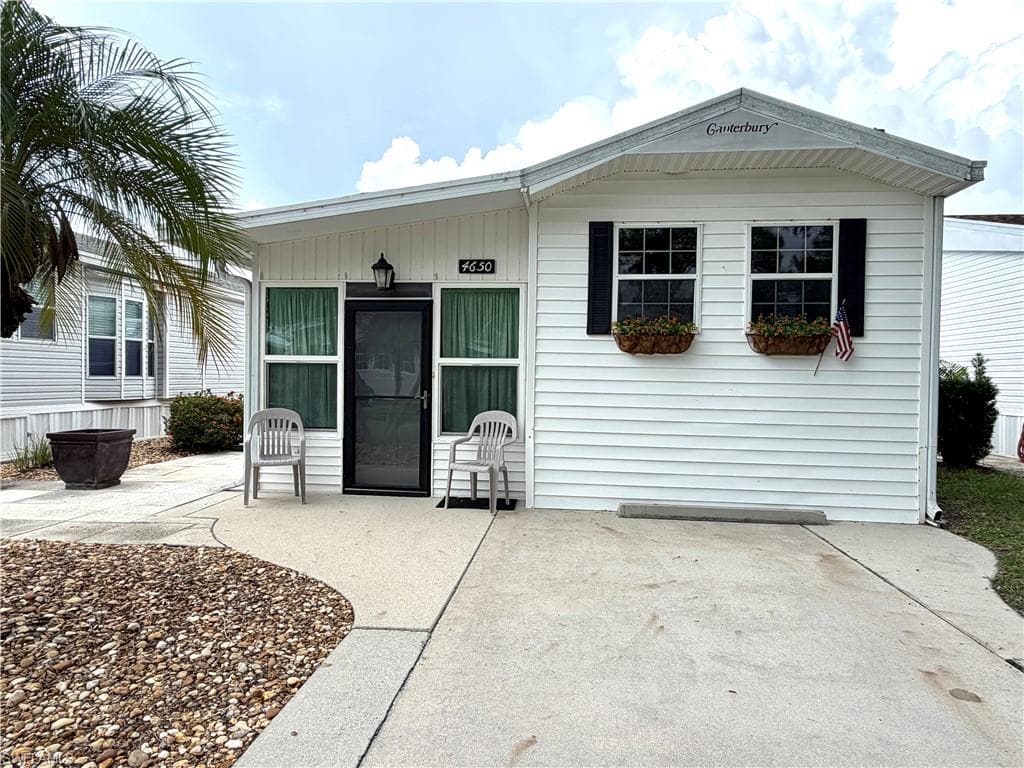 4650 Jefferson Davis BLVD W ESTERO, FL 33928