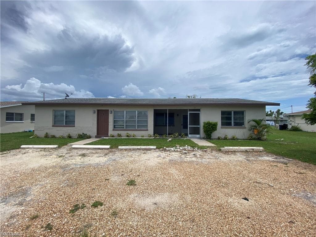 330 Palmetto DR A CAPE CORAL, FL 33904