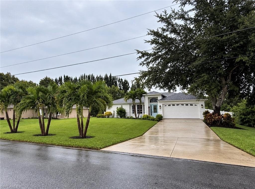 733 Arundel CIR FORT MYERS, FL 33913