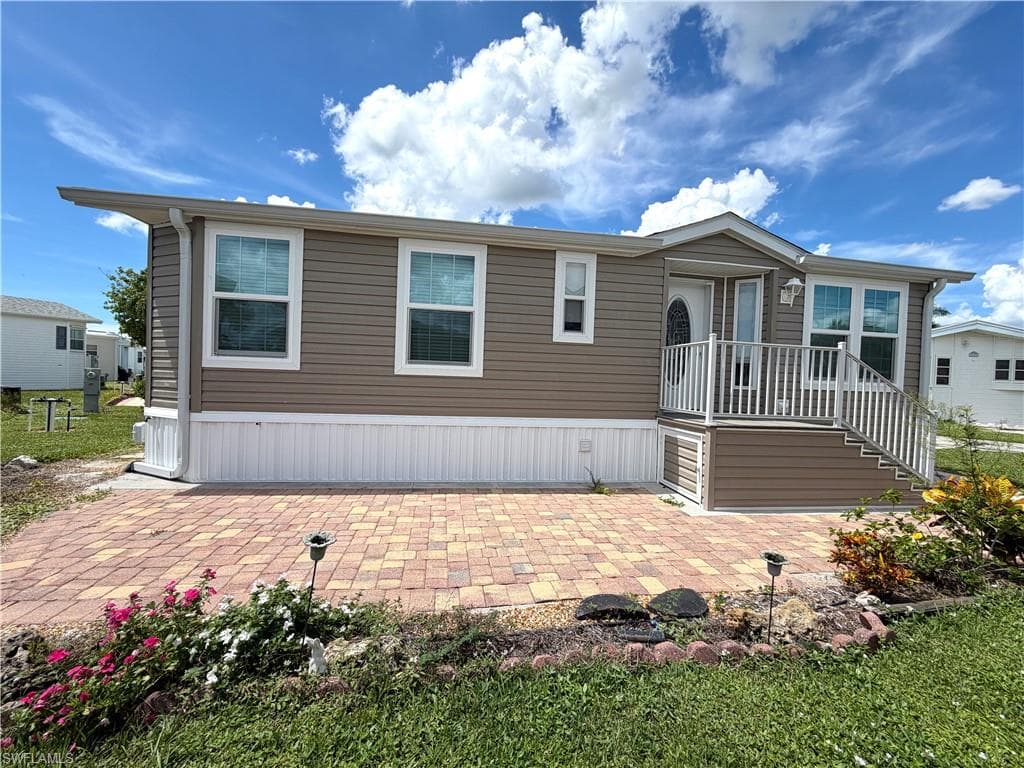 4521 Sawmill DR E ESTERO, FL 33928