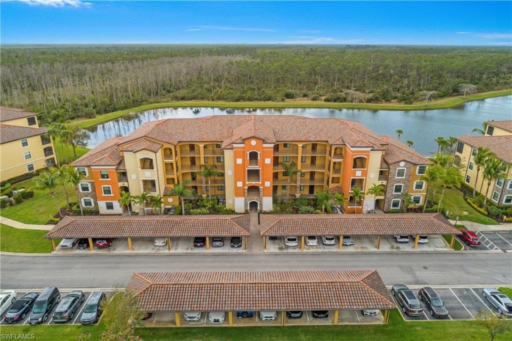 9723 Acqua CT 318 NAPLES, FL 34113