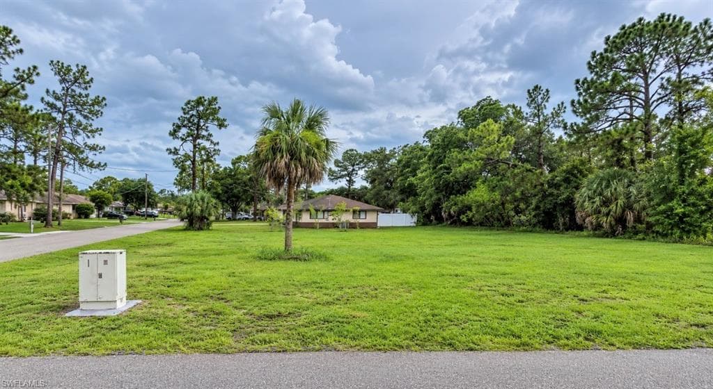 10040 W Terry ST BONITA SPRINGS, FL 34135