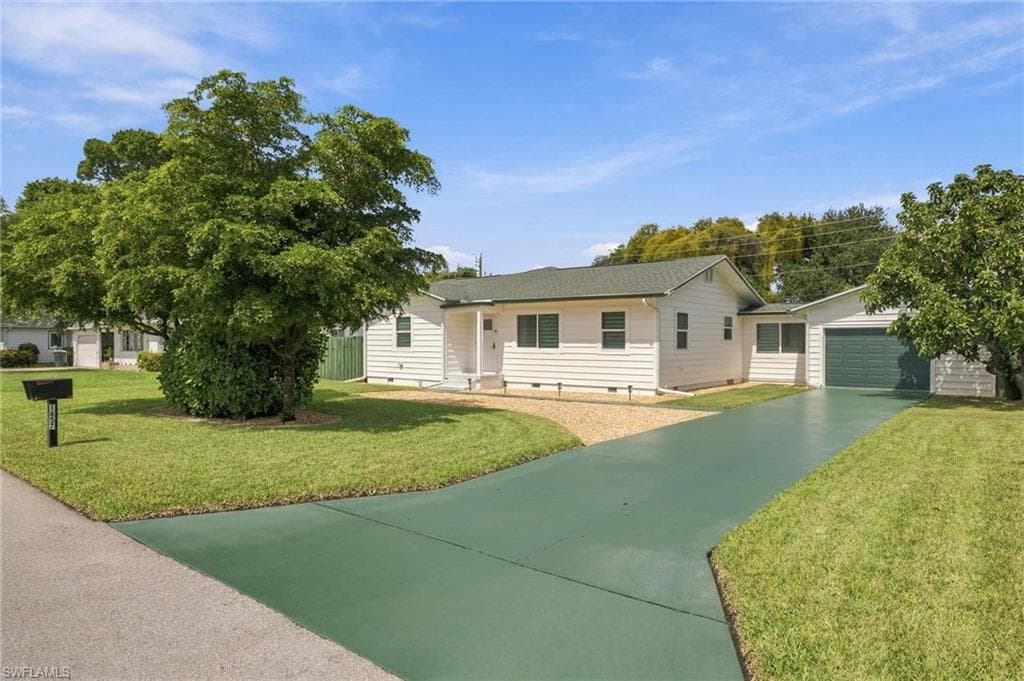 1657 Ardmore RD FORT MYERS, FL 33901