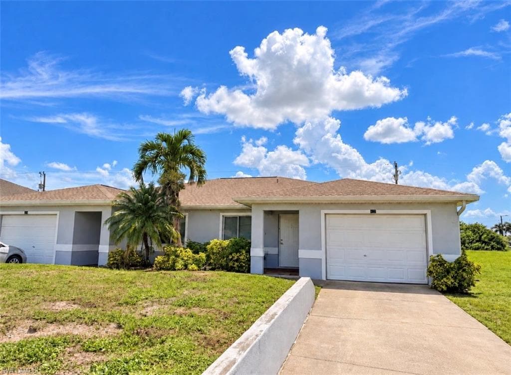 822 Diplomat PKWY E CAPE CORAL, FL 33909