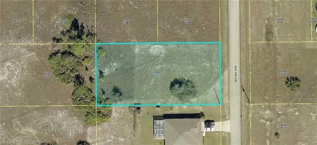 1721 Irving AVE LEHIGH ACRES, FL 33972