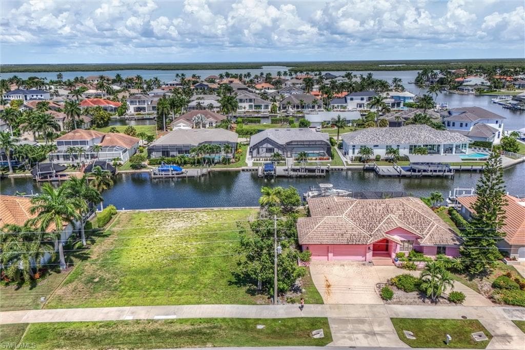 273 Barfield DR MARCO ISLAND, FL 34145