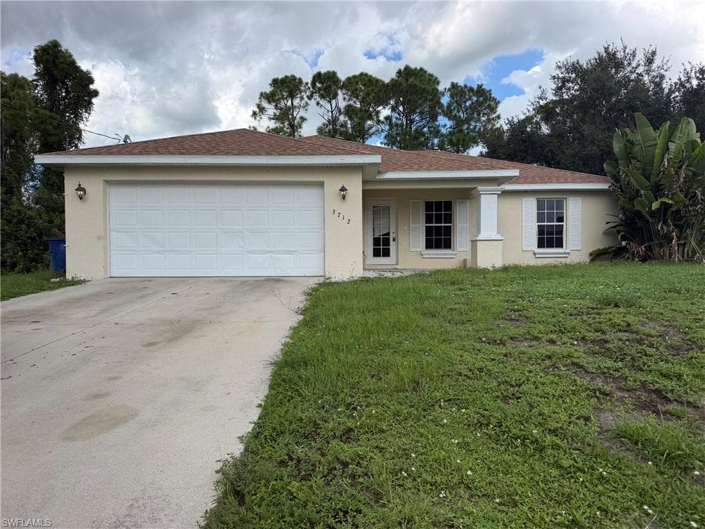3712 3rd ST W LEHIGH ACRES, FL 33971