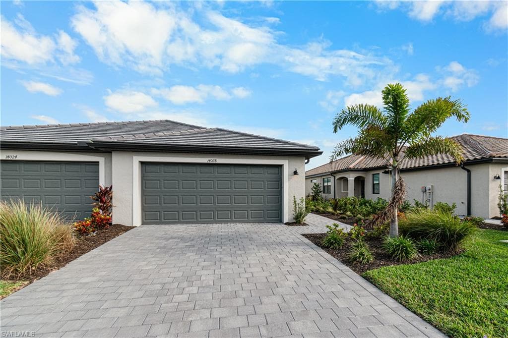 14028 Hunter Oak DR FORT MYERS, FL 33913