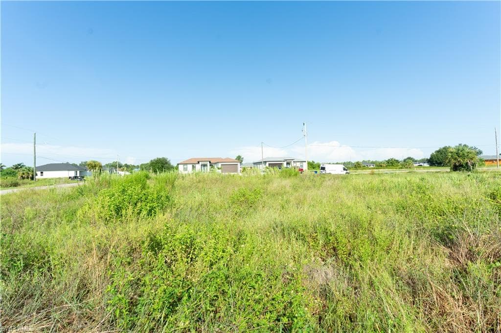 745 Oakridge AVE S LEHIGH ACRES, FL 33974