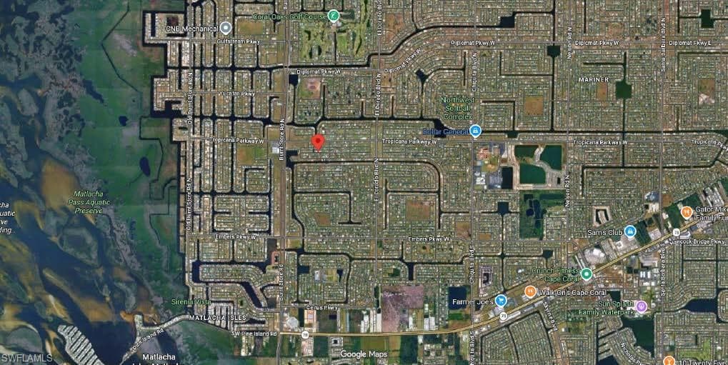 2829 7th ST CAPE CORAL, FL 33993