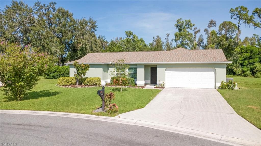 6831 Saint Edmunds LOOP FORT MYERS, FL 33966