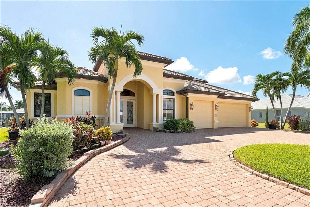 5055 Sorrento CT CAPE CORAL, FL 33904