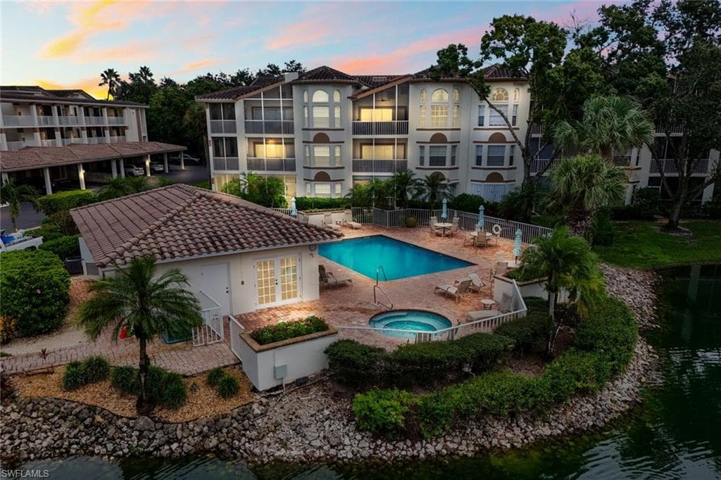 6030 Chardonnay LN 203 NAPLES, FL 34119