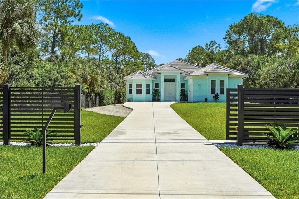 1170 17th ST SW NAPLES, FL 34117