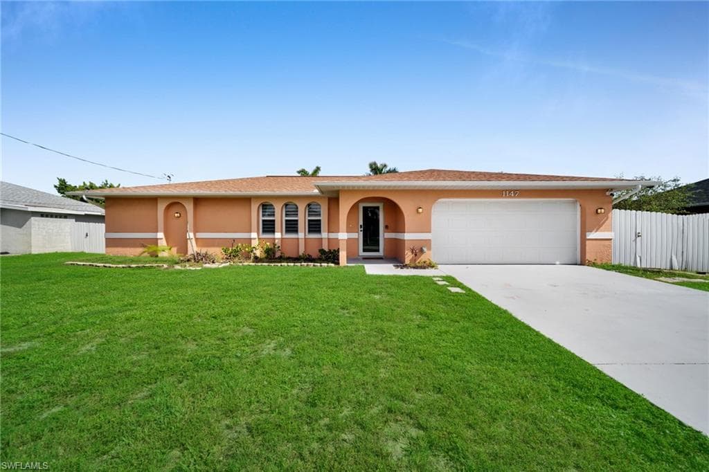 1147 SW 39th ST CAPE CORAL, FL 33914