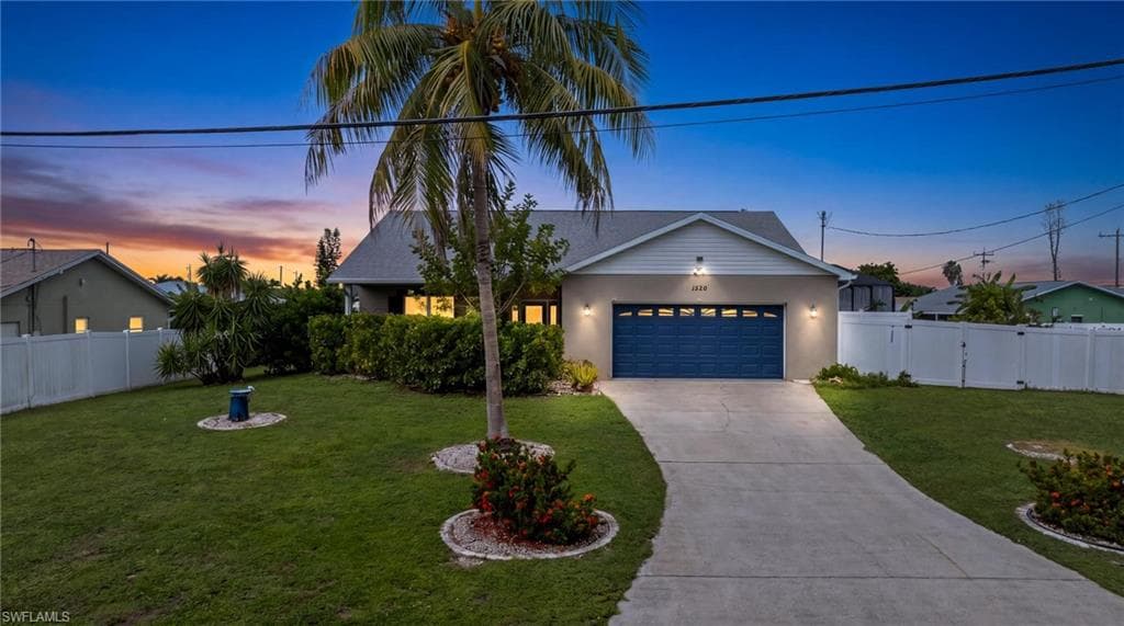 1520 SE 15th PL CAPE CORAL, FL 33990