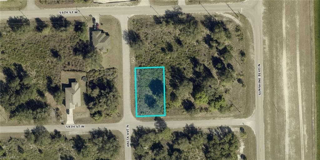 2504 58th ST W LEHIGH ACRES, FL 33971