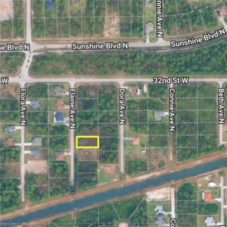 2914 Elaine AVE N LEHIGH ACRES, FL 33971
