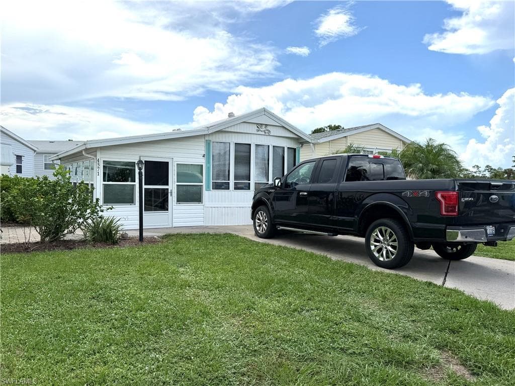 4571 Lafayette LN E ESTERO, FL 33928