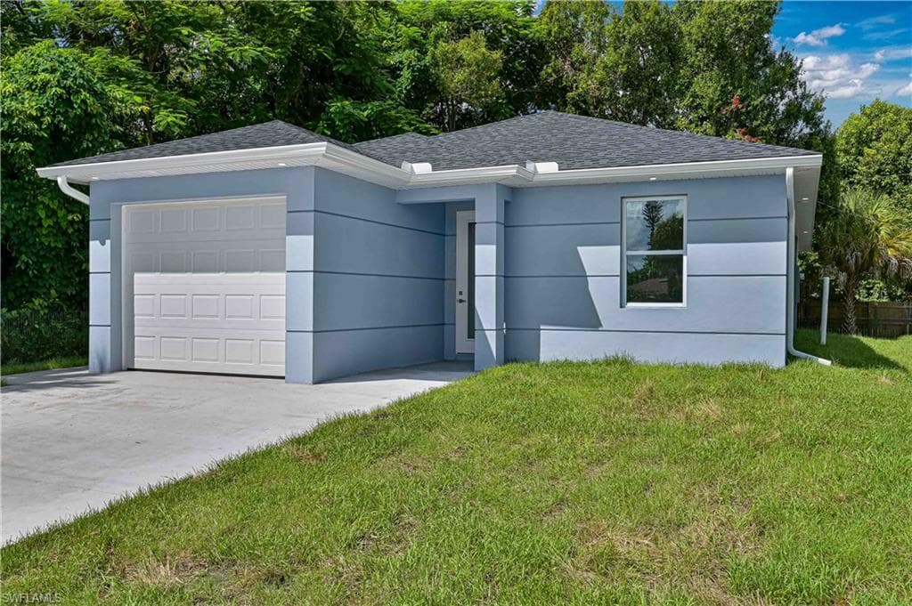 4338 Lexington AVE FORT MYERS, FL 33905